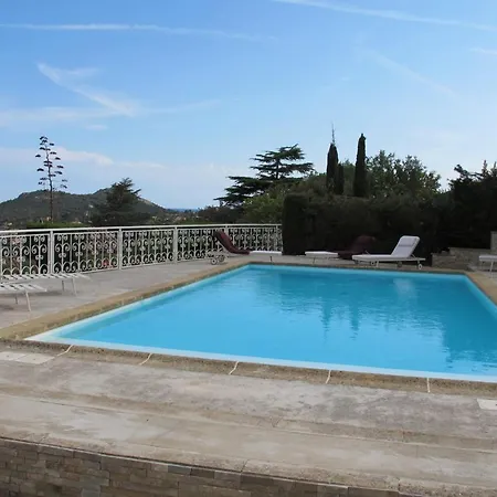 4 Chambres Vue Mer Et Piscine Dans Au Calme Sur Les Hauteur