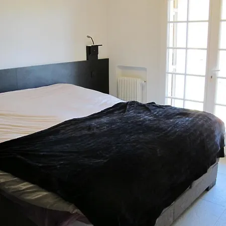 4 Chambres Vue Mer Et Piscine Dans Au Calme Sur Les Hauteur Villa